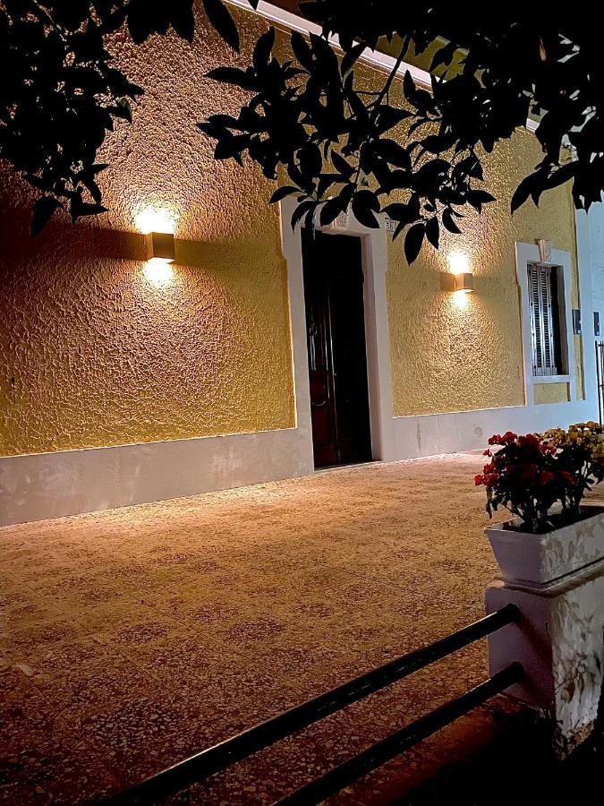 Villa Ricciardi-Suite Famigliare 1-Zona Ostuni Montalbano (Apulia) Exterior foto